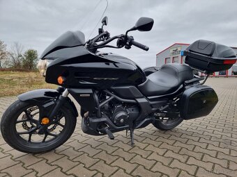 Honda CTX 700 ABS automat 35kW - 8