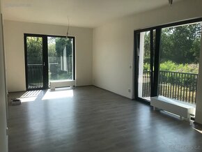 Pronájem bytu 2+kk 66 m² U Benaru, Slaný - Kvíček - 8