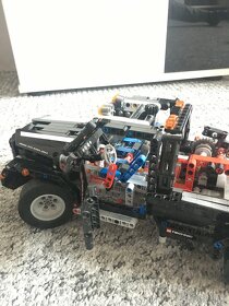 LEGO 9395 TECHNIC - ODTAHOVÝ PICKUP - 8