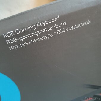 Podsvícená RGB klávesnice Logitech G213.

RU layout

 - 8