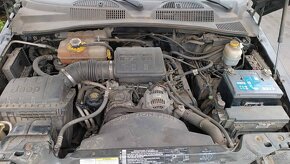 Jeep Cherokee 3.7 V6 155kW typ motoru K rok 2002 - 9