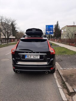 Volvo xc60 2.0 d4 140kw r.v.2017 - 9