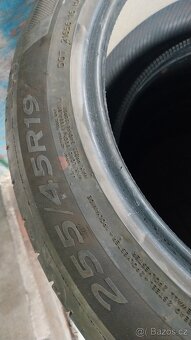 Prodám 4 x letní pneu Hankook 255/45/19 - 9