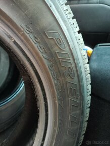 4ks Pirelli Scorpion Winter 225/65 R17 106H

 - 9