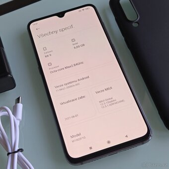 Xiaomi Mi 9 (6/64GB) Piano Black, Dual SIM - 9