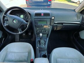 Vůz na na díly Škoda Octavia 2 kombi L&K 2008 BZB JWX LF9R - 9