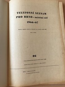 2 TELEFONNÍ SEZNAMY - Pro místní síť BRNO - 1966 - 67 - 9