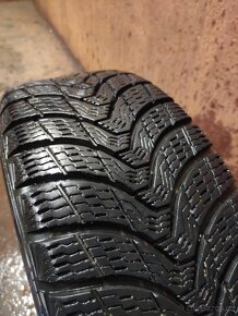 5x108 R16 215/55 16 93T - 9