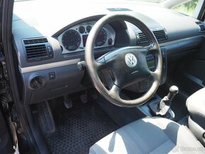 Volkswagen Sharan 1.9 TDI GOAL, 7 míst - 9