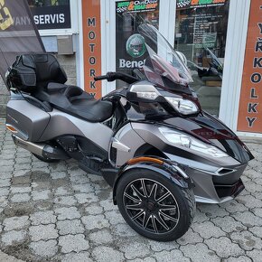 CAN-AM Spyder 1330 RT-S, Special Series, původ ČR, Akrapovič - 9