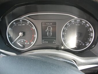 Octavia combi II 1,2 TSi-77 kW, 178.000,-Kč - 9