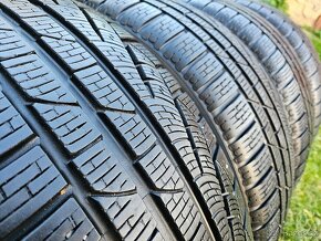 4x Zimní pneu Pirelli Sottozero S-2 - 235/55 R18 XL - 80% - 9