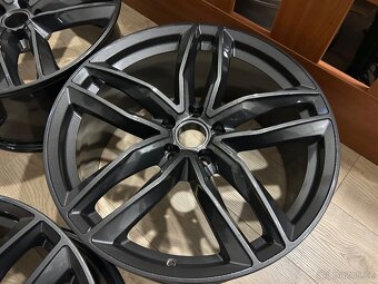 Alu kola 5x112 R20 - 9