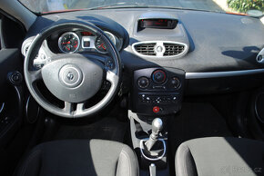 Renault Clio 3 kombi 1.5dCi 63kW - klimatizace - 11/2009 - 9