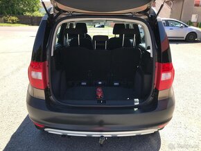 ŠKODA YETI 2.0 TDI SERVISNÍ KNIHA - 9