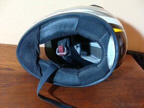 Schuberth S1 DOM design - velikost 62/63 - 9