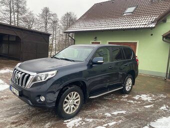 Toyota Land Cruiser 3,0 l ACTIVE Comfort + pakety Off road - 9