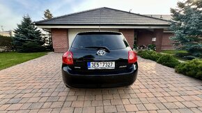 Toyota Auris 1.6 VVTi 91kW - 9