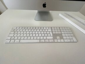 iMac 21" 4K Late 2015 3.1 Ghz i5 256GB - TOP STAV - 9