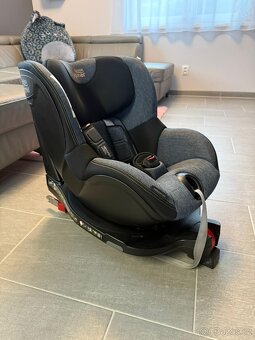 Autosedačka Britax Römer Dualfix M Isize - 9