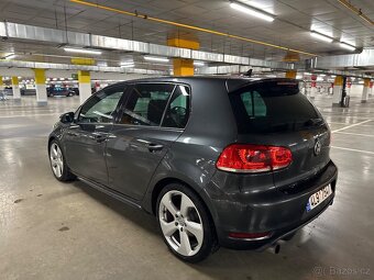 Volkswagen Golf GTI 6 2.0 TSI manuál - 9