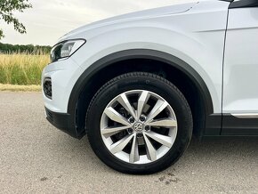 ►VW T-ROC 1.6 TDI 85KW STYLE FULL LED-NAVI-KAMERA-TAŽNÉ 17" - 9