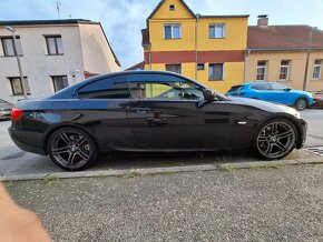 BMW 335i E92 M-packet - 9