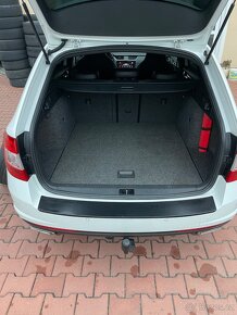 ŠKODA OCTAVIA RS 2.0 TDI 135 kW, r.v. 2014,167000 km - 9