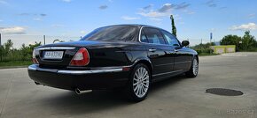 2005 Jaguar XJ8 L 4.2 V8 - 9