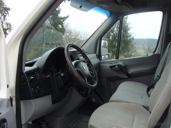 Volkswagen Crafter, 2.5 TDi, L2H2, klima, tažné - 9