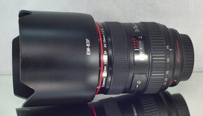 Canon EF 24-70mm f/2.8L USM F.F. 1:2.8řady LUV - 9