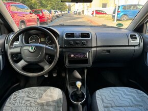 Škoda Fabia 1,4i 63kw, 2.MAJ, Po servisu - 9