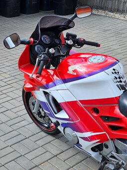 Honda CBR 600F PC25, 1995, laděný výfuk Micron - 9