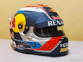 Predám Max Verstappen 2015 Toro Rosso F1 mini helma 1:2 - 9