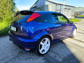 Ford Focus RS mk1 no. 1160,2.0T 158KW,128xxxkm,bez koroze - 9