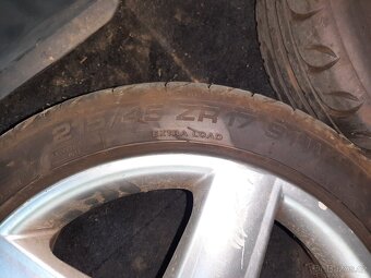 5x112 7,5Jx17 ET45 215/45 ZR17 - 9