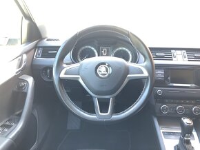 Škoda Octavia 2.0 TDi 110kW DSG - 9