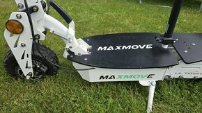 Elektrokoloběžka Ultimate Maxmove 2000 W 48V bílá - 9