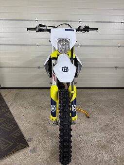 Husqvarna FE350 - 9