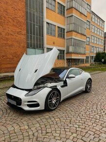 Jaguar F-Type R coupé AWD Automat V8 5.0 - 9