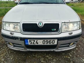 ŠKODA OCTAVIA RS COMBI 1.8T 132kW - 9