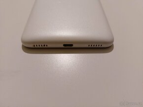 Telefon Huawei Y6 2017 MYA-L11 + pouzdro - 9