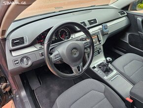 VW Passat 2.0 TDI 103kW,4x4,Xenon,Serviska,Tažné,Manuál. - 9