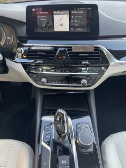 BMW 520d, 140 kW, r.2019, LIMUZÍNA, 1.MAJ., 100% SERVIS - 9