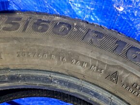 Zimní pneu 205/60 R16 Semperit - 9