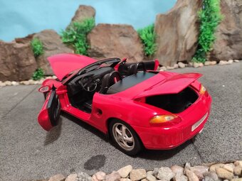 Prodám model 1:18 Porsche boxster 1996 - 9