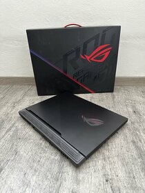 HERNÍ ASUS ROG Strix - i7/RTX 8GB/SSD/16GB/RGB kl. - 9