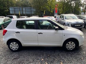 Škoda Fabia 1.2HTP 44kW ABS klimatizace 170tkm 2010 - 9