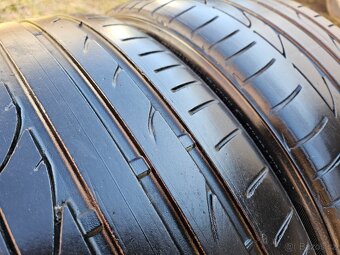 2x Letní pneu Bridgestone Potenza S001 - 235/40 R19 XL - 75% - 9