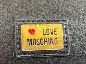 Love moschino - 9